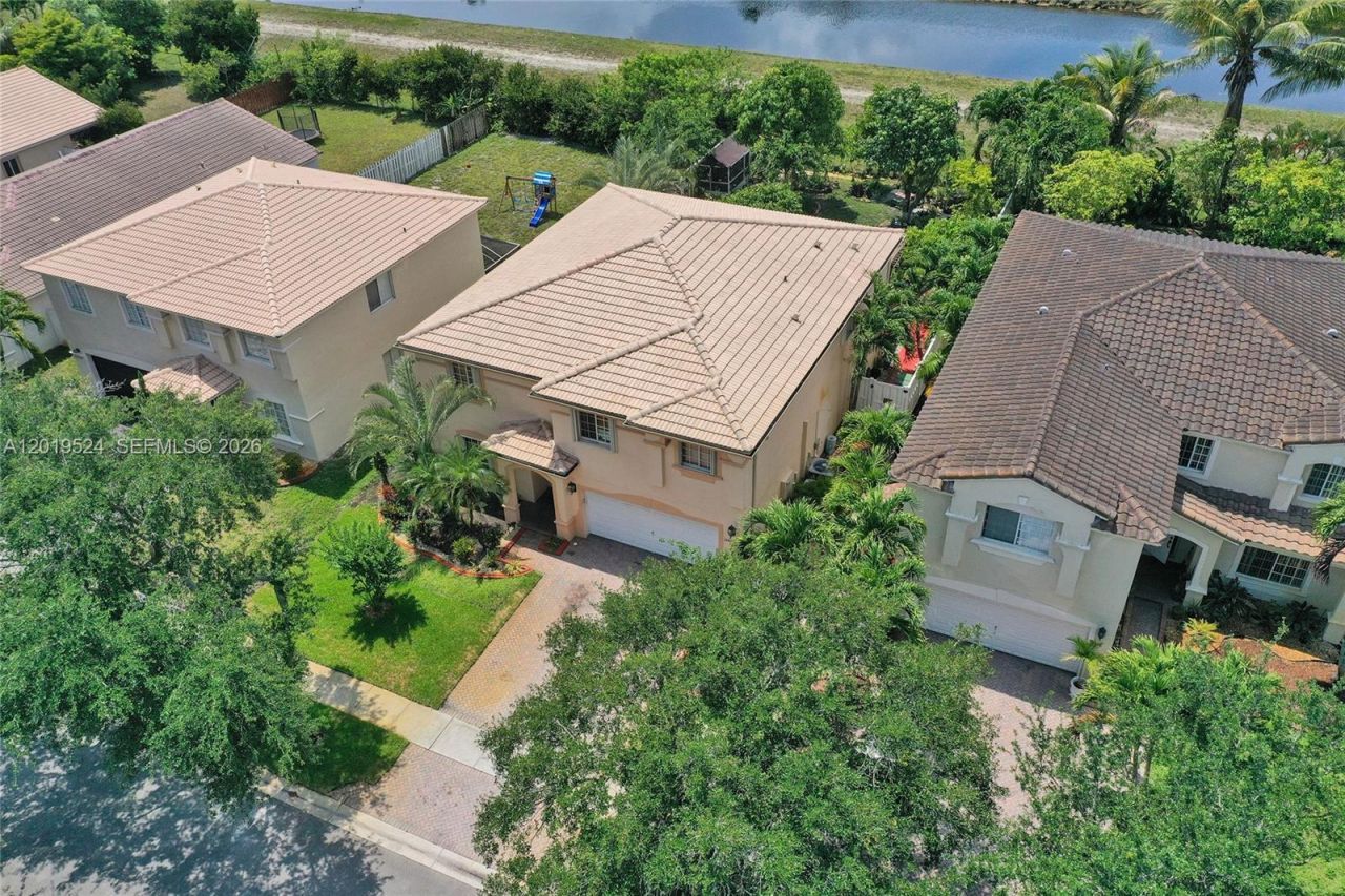 12818 SW 47th St , Miramar, FL 33027 Photo