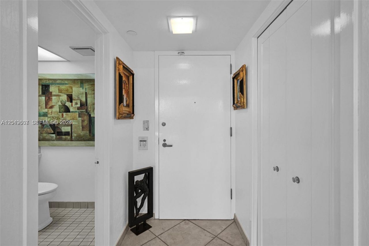 19667 Turnberry Way , Unit 6C, Aventura, FL 33180 Photo