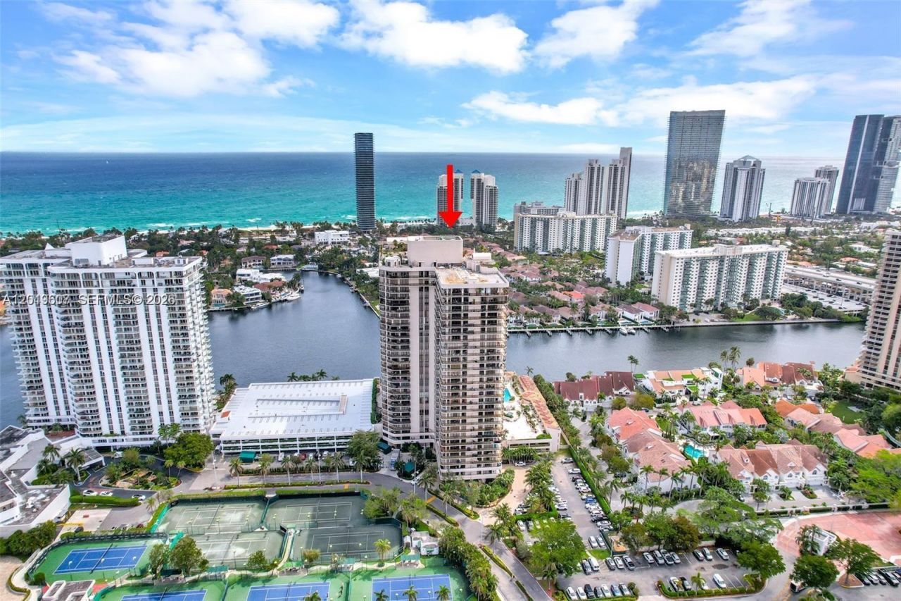 19667 Turnberry Way , Unit 6C, Aventura, FL 33180 Photo