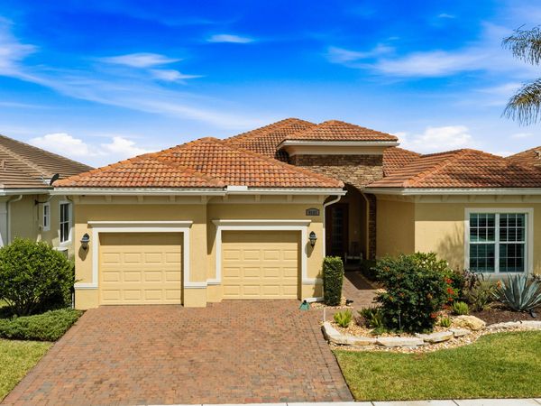 8692 SW Flutto Way, Port St. Lucie, FL 34987