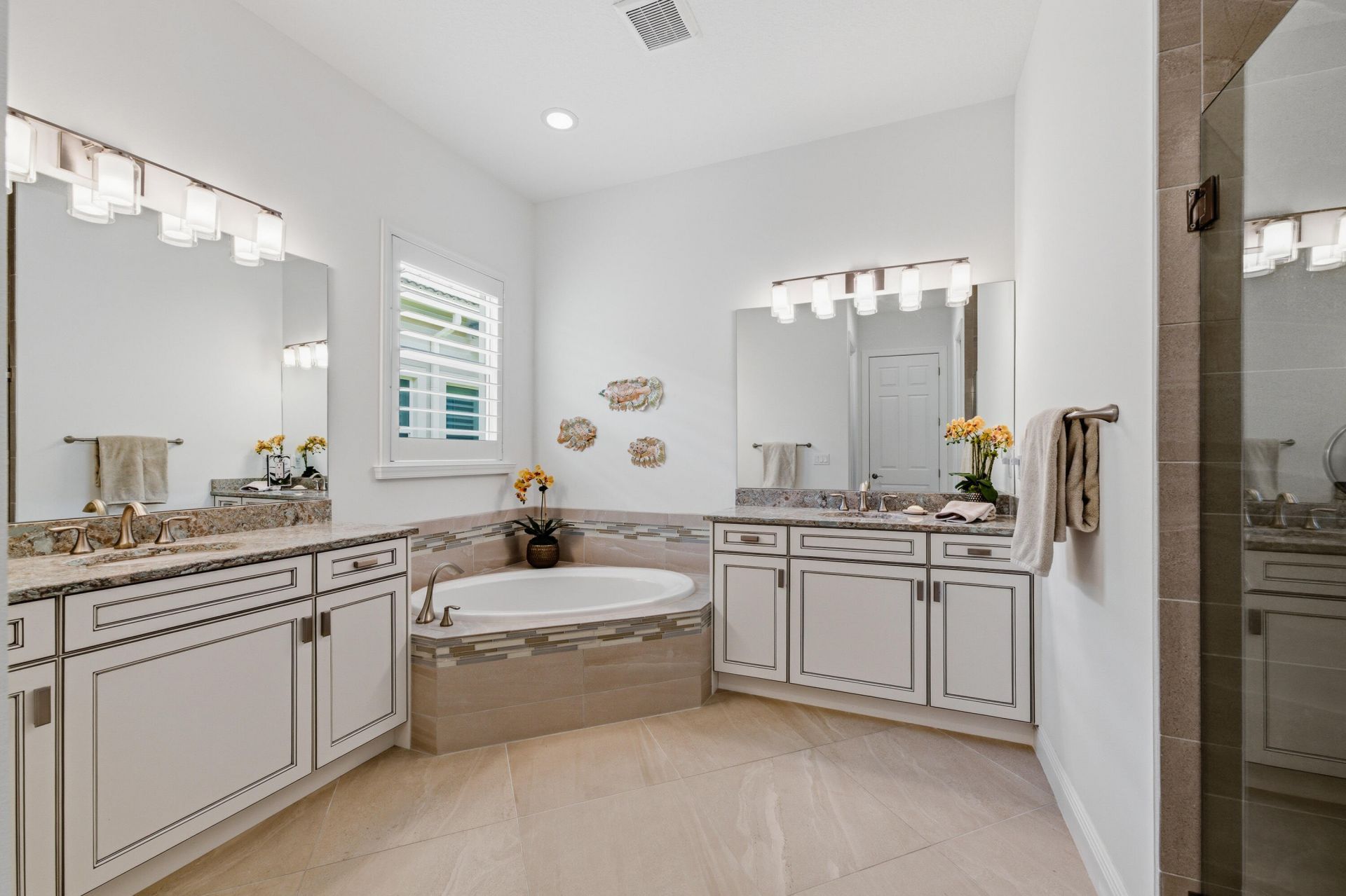 8692 SW Flutto Way, Port Saint Lucie, FL 34987 Photo