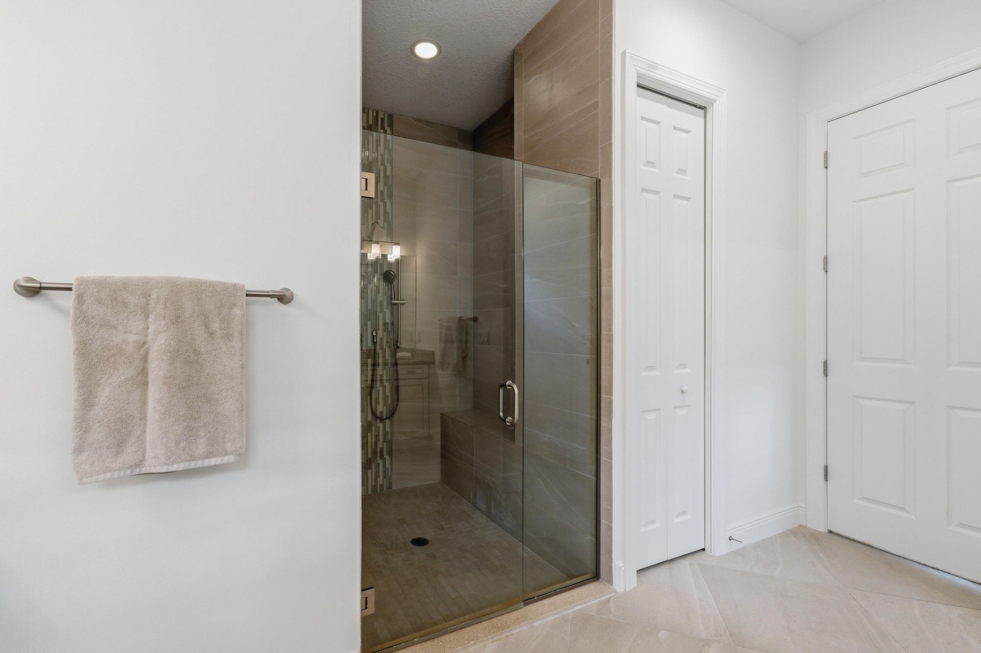 8692 SW Flutto Way, Port Saint Lucie, FL 34987 Photo