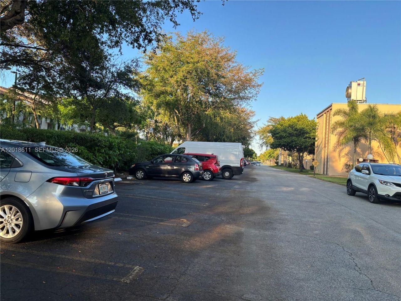 300 Berkley Rd, Unit 212, Hollywood, FL 33024 Photo