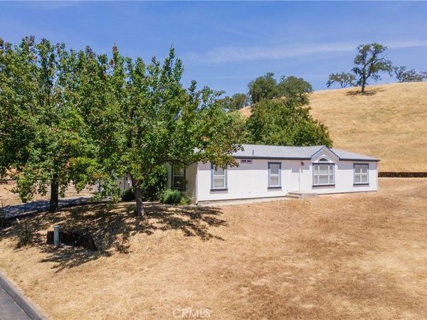 2726 Bridle Trail Lane, Paso Robles, CA 93446