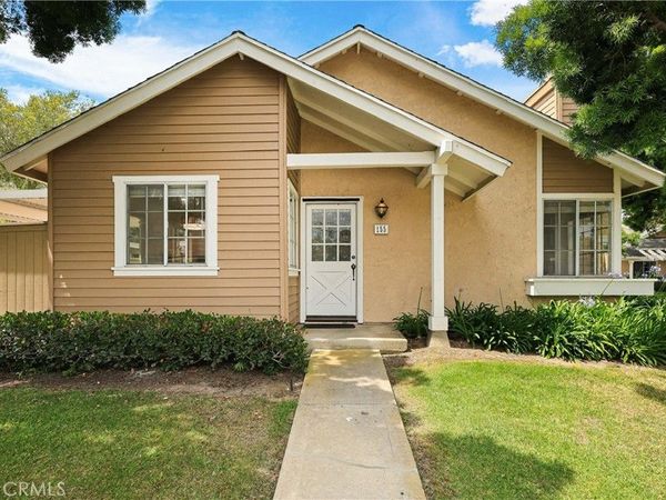 155 Rockwood, Irvine, CA 92614