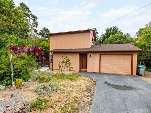 1580 Emerson, Cambria, CA 93428