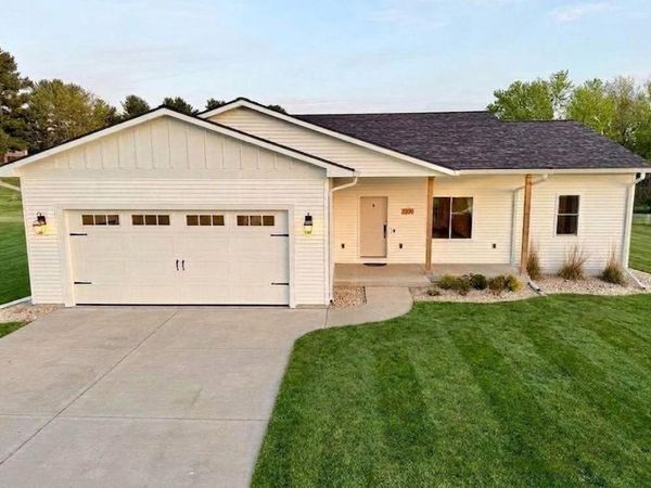 S7126 Owls Head Road Road, Merrimac, WI 53561