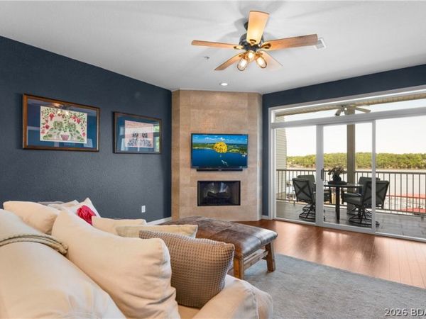 5450 Christopher Lane, Unit 412, Osage Beach, MO 65065