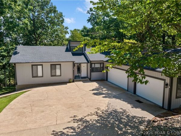 434 Cherokee Road, Lake Ozark, MO 65049