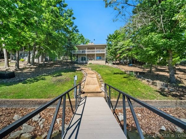 80 Buttercup Road, Lake Ozark, MO 65049