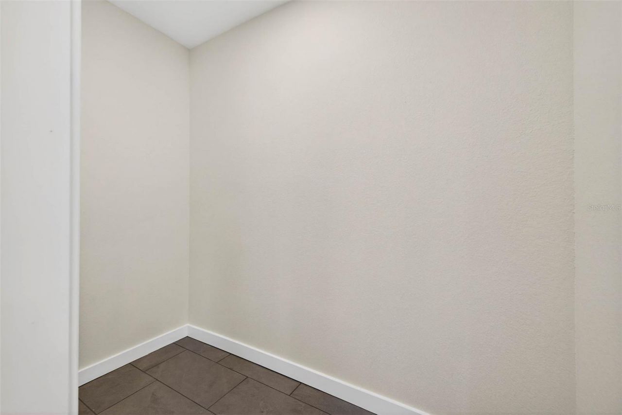 3008 Jackson Street N, Saint Petersburg, FL 33704 Photo