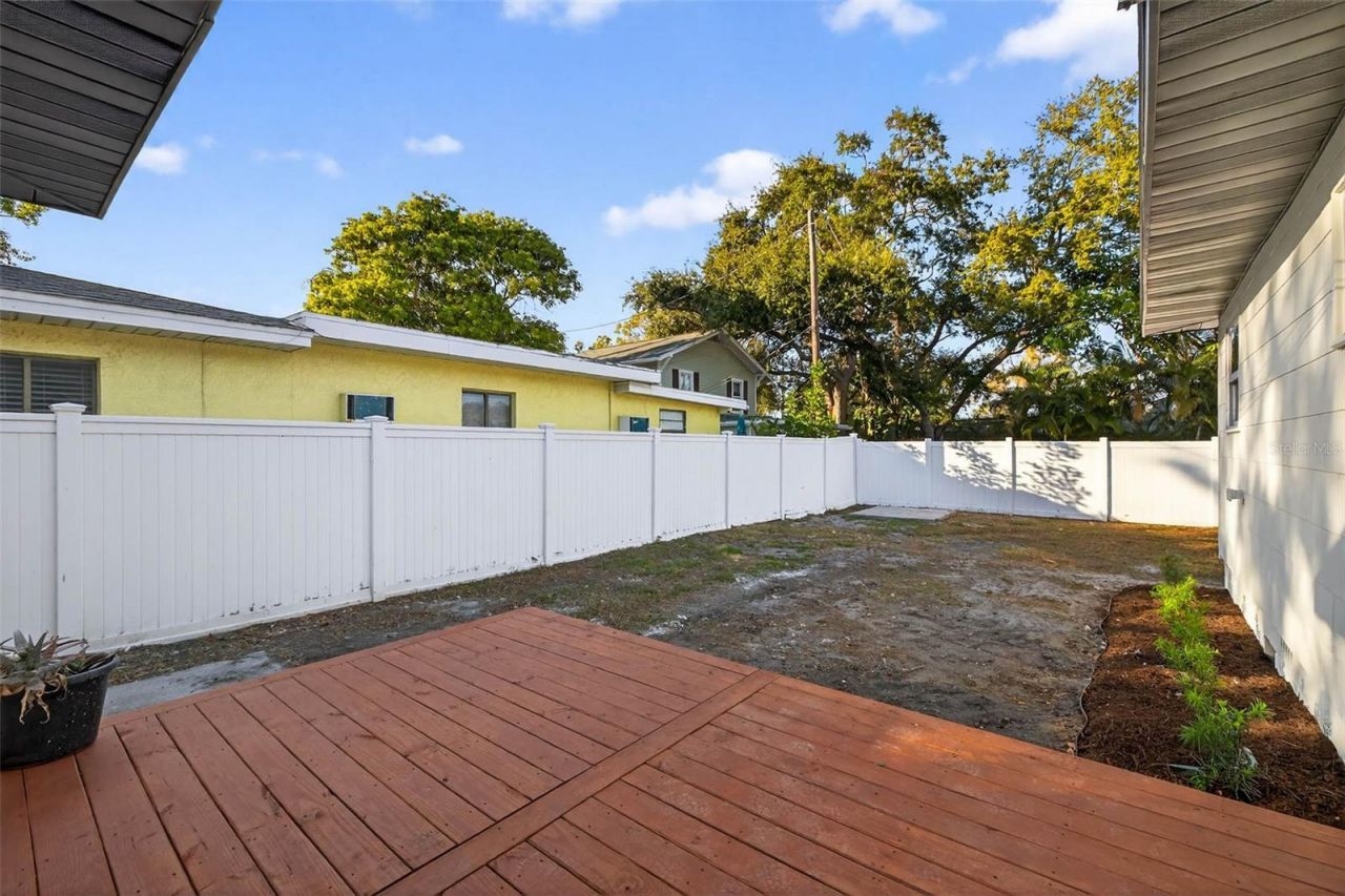 3008 Jackson Street N, Saint Petersburg, FL 33704 Photo