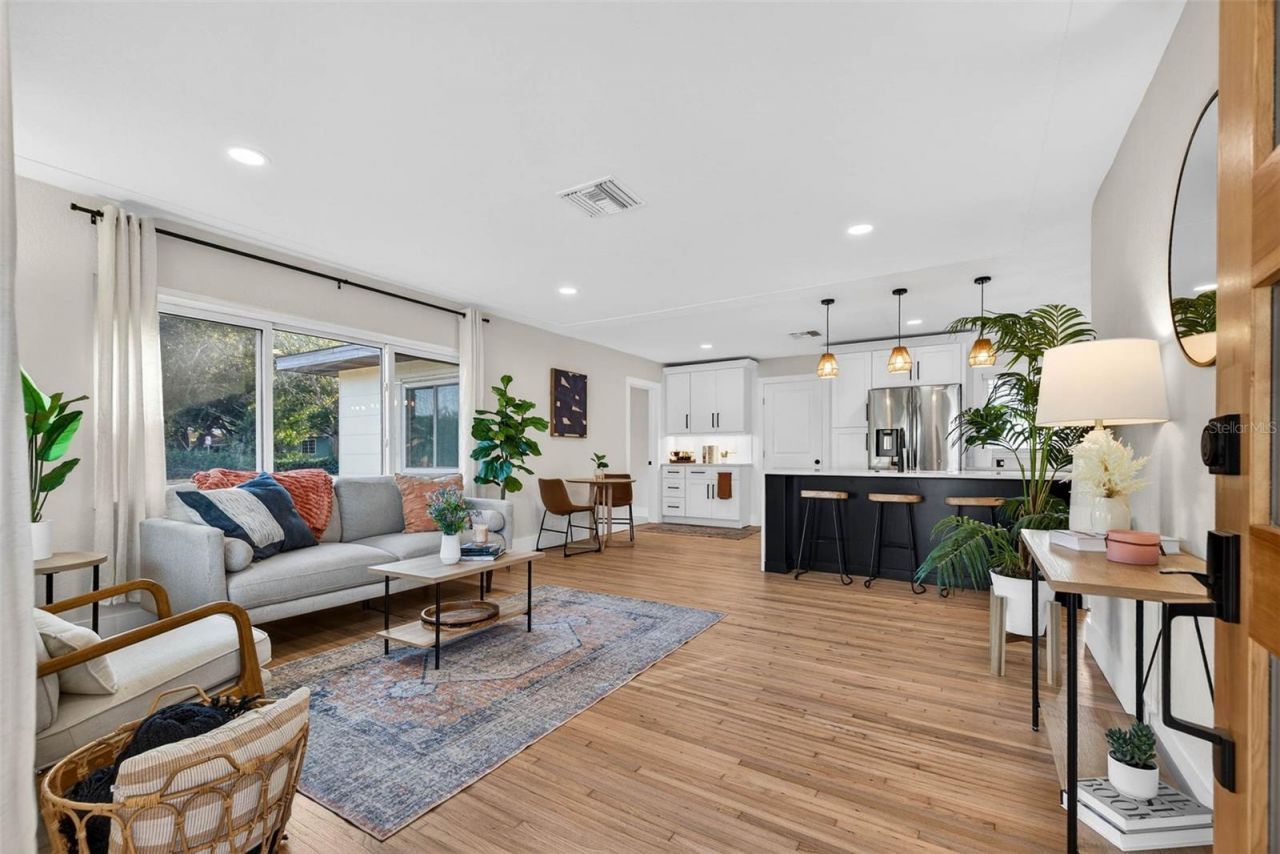 3008 Jackson Street N, Saint Petersburg, FL 33704 Photo