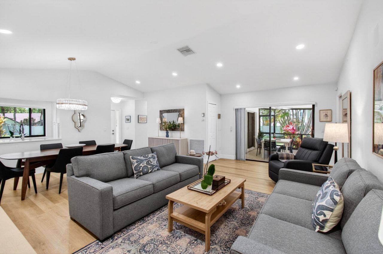 23377 Barlake Drive, Boca Raton, FL 33433 Photo
