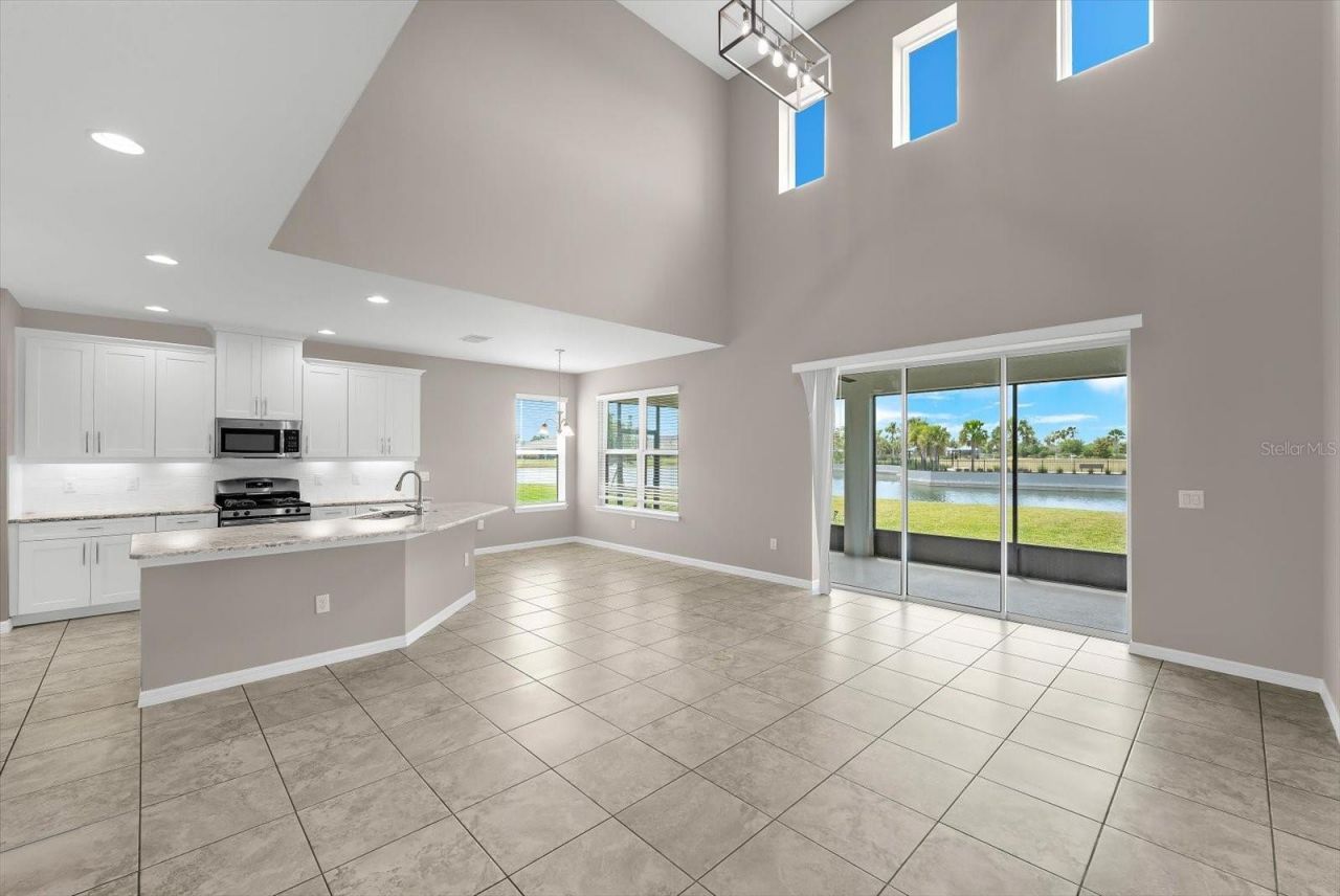 5633 Maidenstone Way, Palmetto, FL 34221 Photo