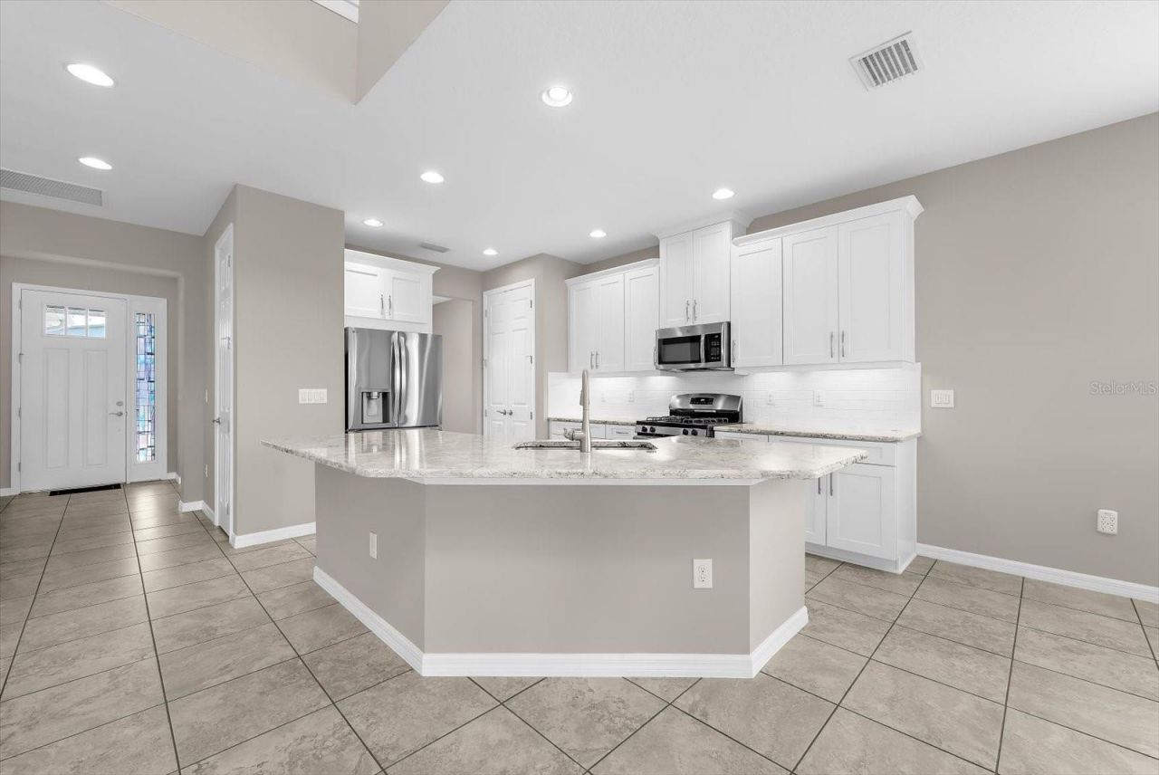 5633 Maidenstone Way, Palmetto, FL 34221 Photo