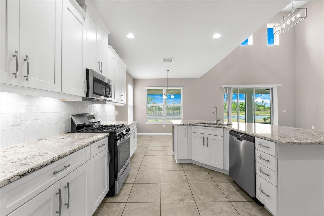 5633 Maidenstone Way, Palmetto, FL 34221 Photo
