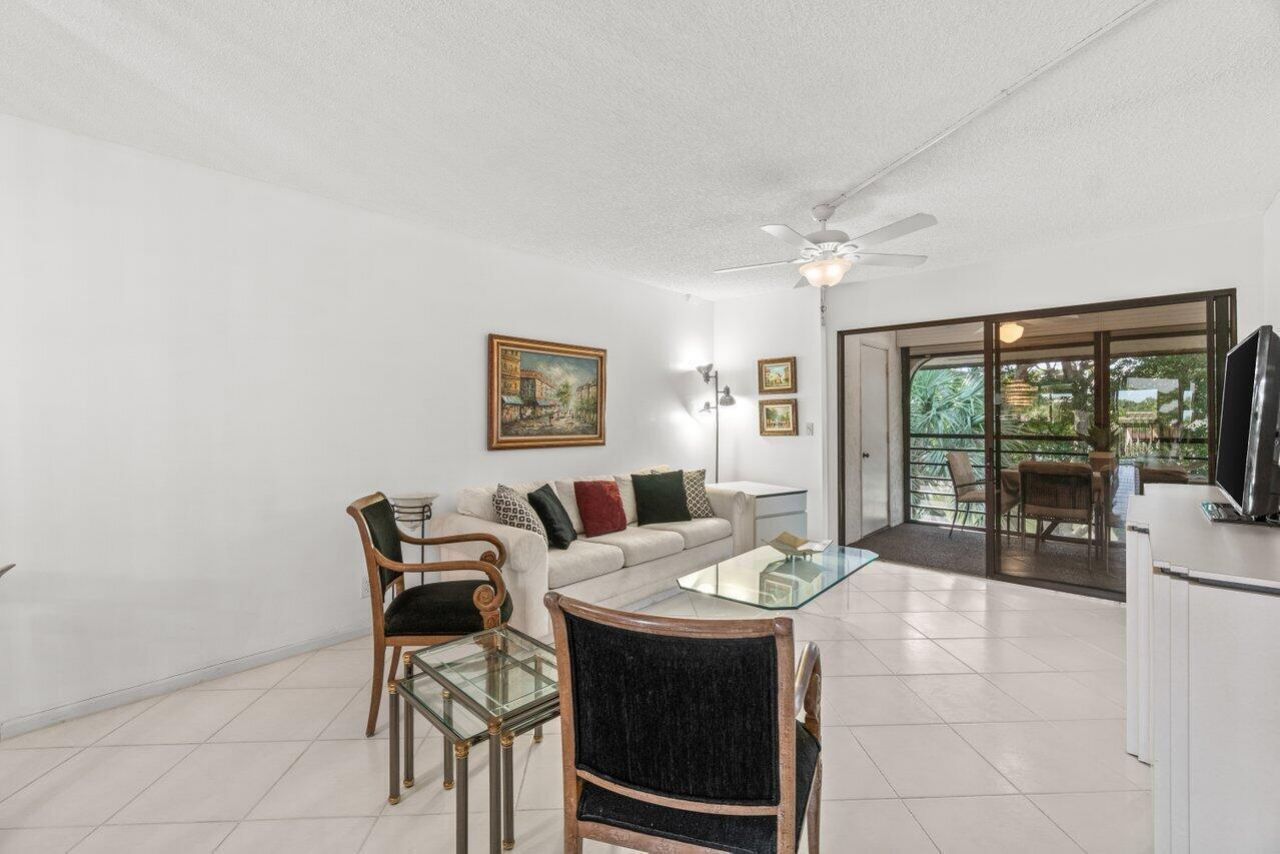 5380 Cedar Lake Drive, Unit 303, Boynton Beach, FL 33437 Photo