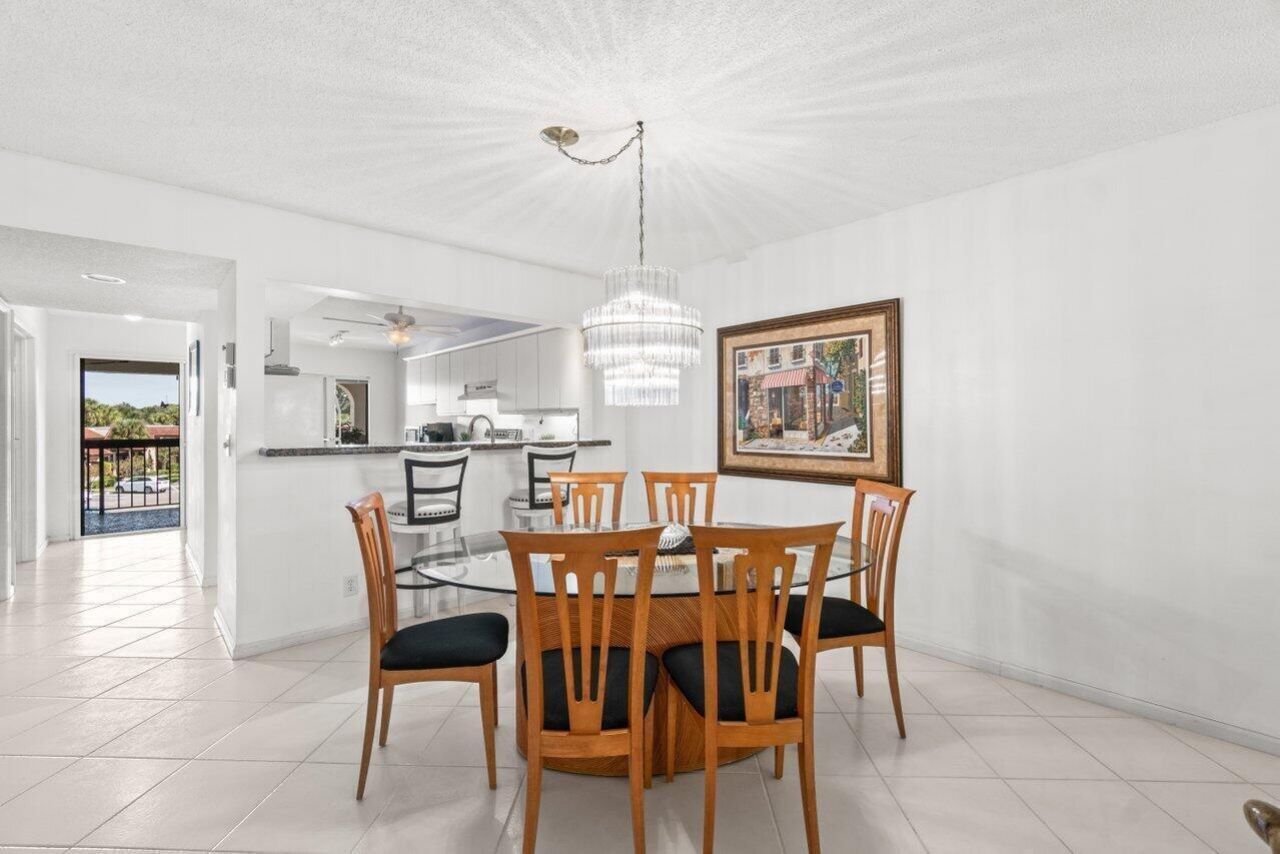 5380 Cedar Lake Drive, Unit 303, Boynton Beach, FL 33437 Photo