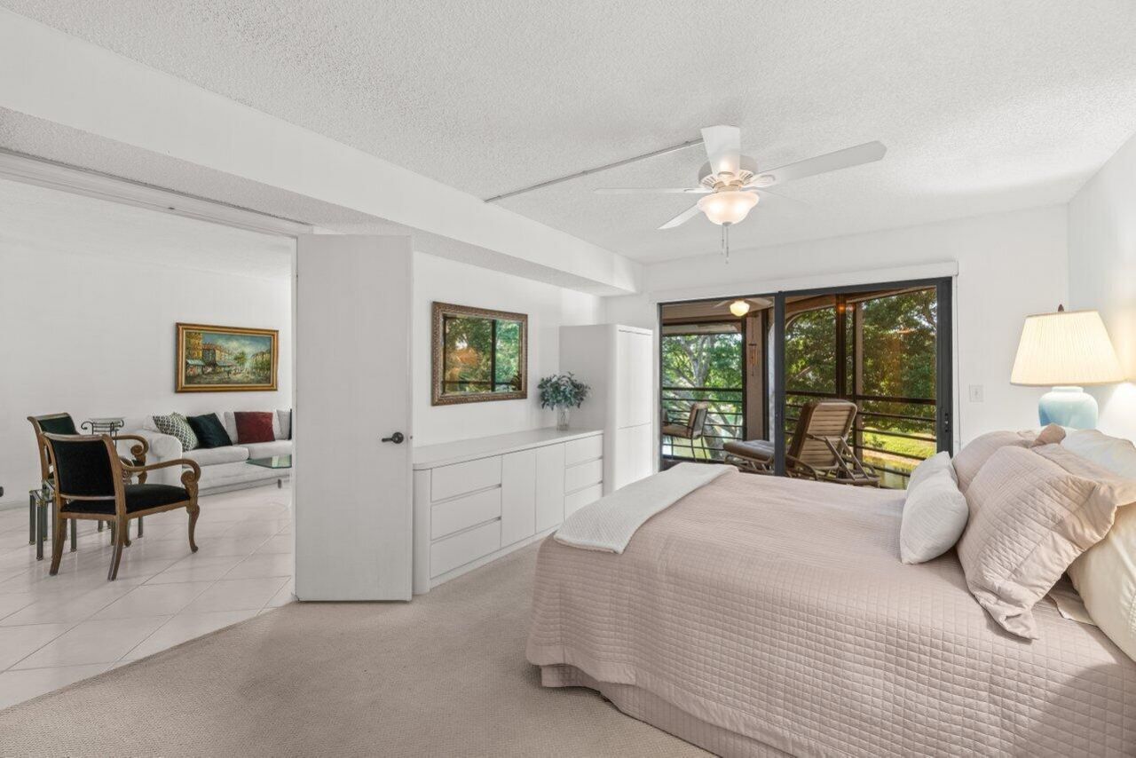 5380 Cedar Lake Drive, Unit 303, Boynton Beach, FL 33437 Photo