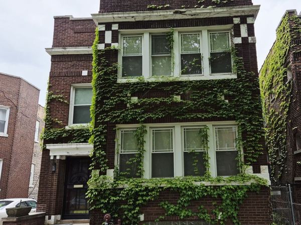 7826 S Bennett Avenue , Unit 1, Chicago, IL 60649