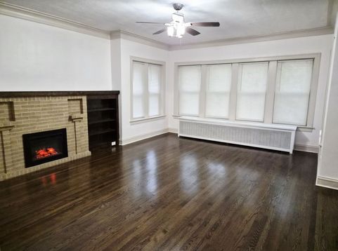 Main Photo