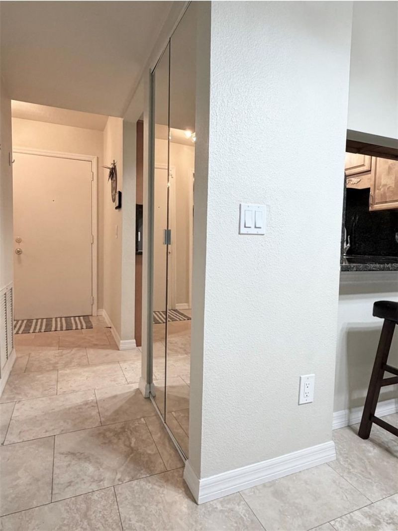 3815 N Oak Drive, Unit G71, Tampa, FL 33611 Photo