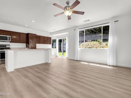 8430 Seal Beach Drive, Reno, NV 89506 Photo
