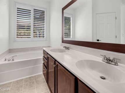 8430 Seal Beach Drive, Reno, NV 89506 Photo
