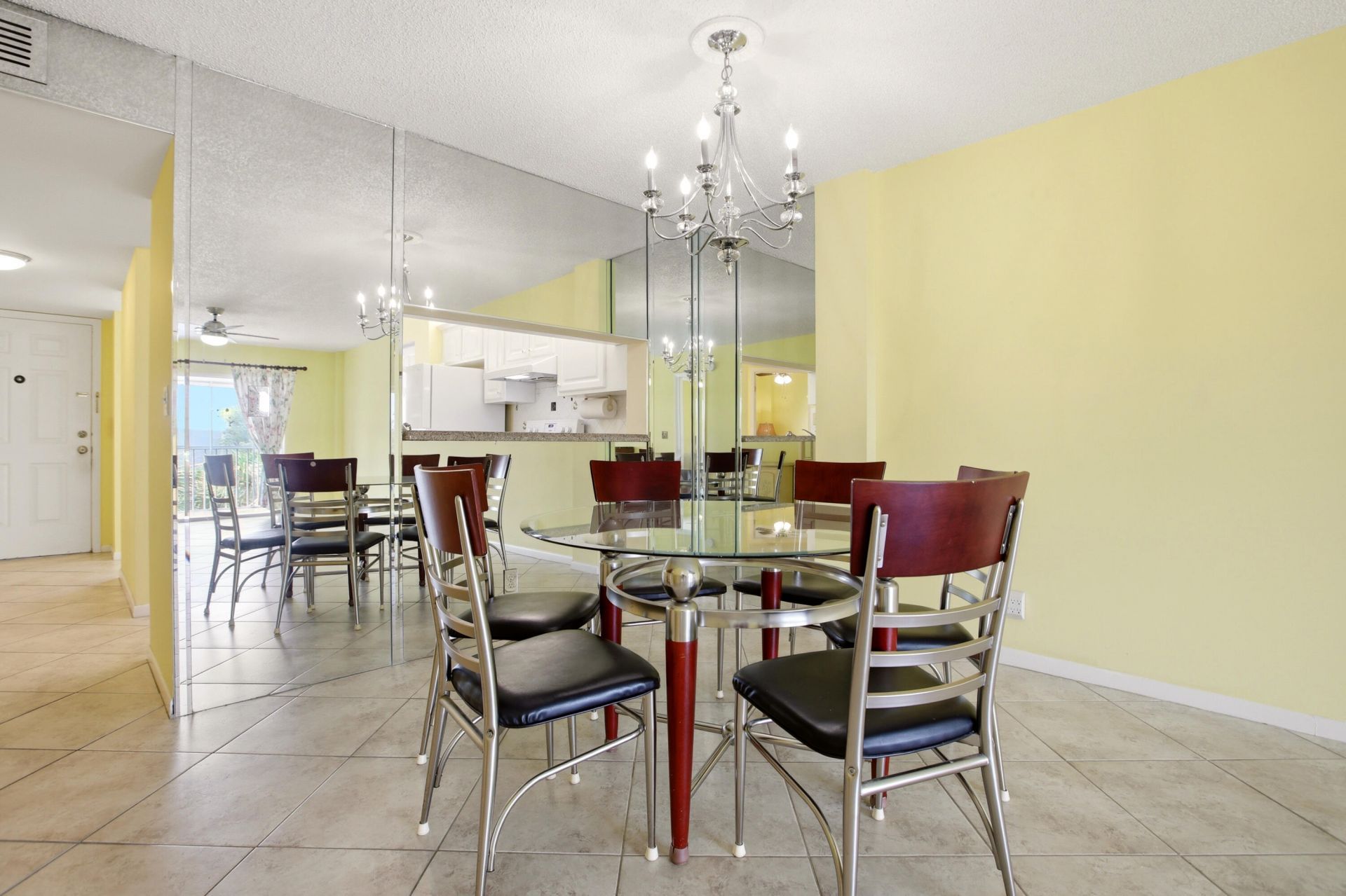 3146 Via Poinciana, Unit 407, Greenacres, FL 33467 Photo