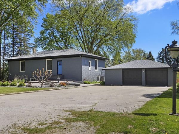 6739 Sportsman DRIVE, Racine, WI 53402