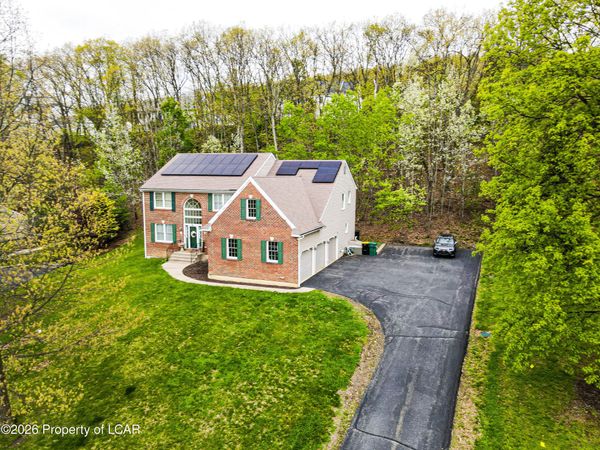 57 Teaberry Drive, Drums, PA 18222
