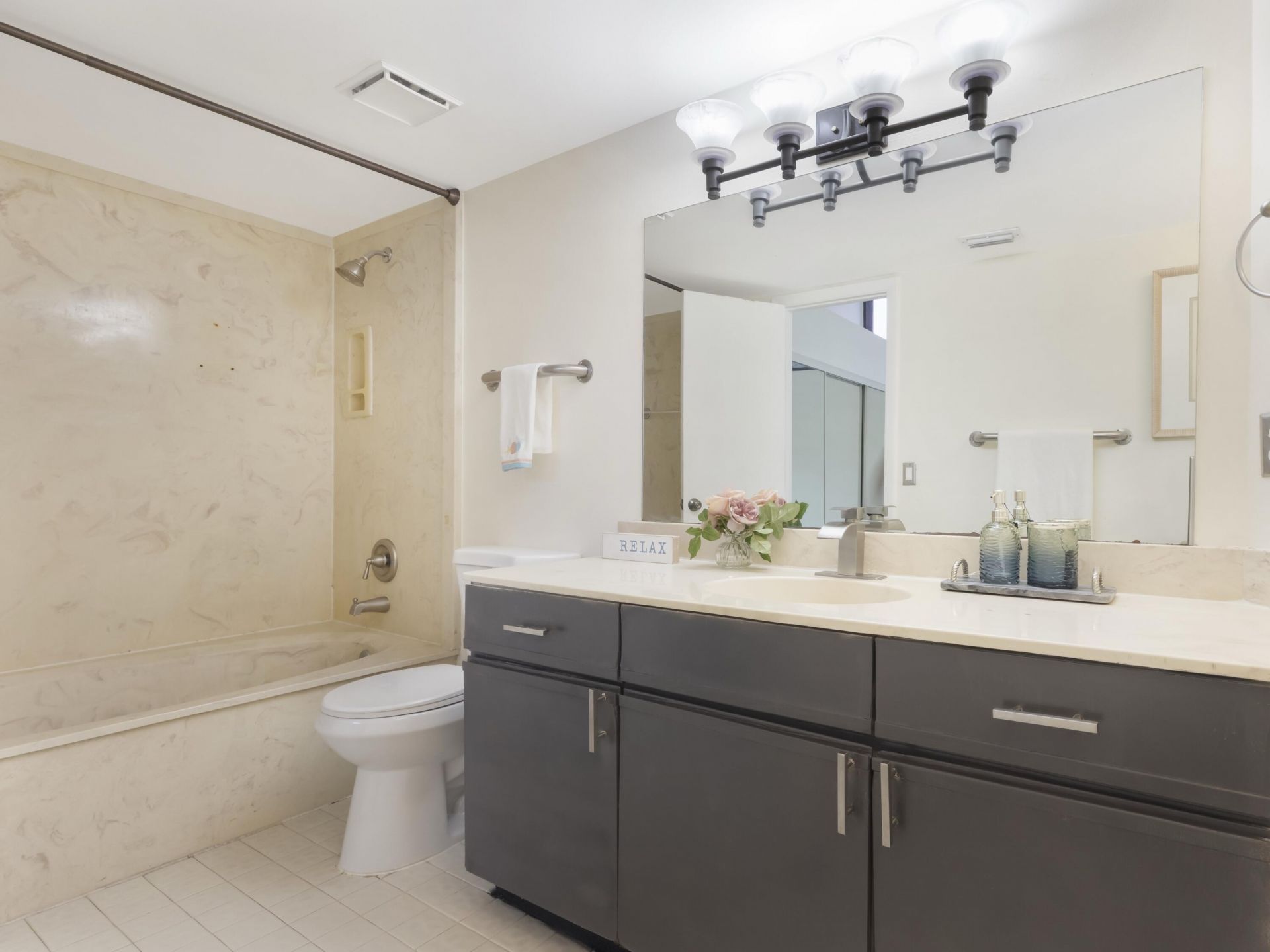 5933 Golden Eagle Circle, Palm Beach Gardens, FL 33418 Photo