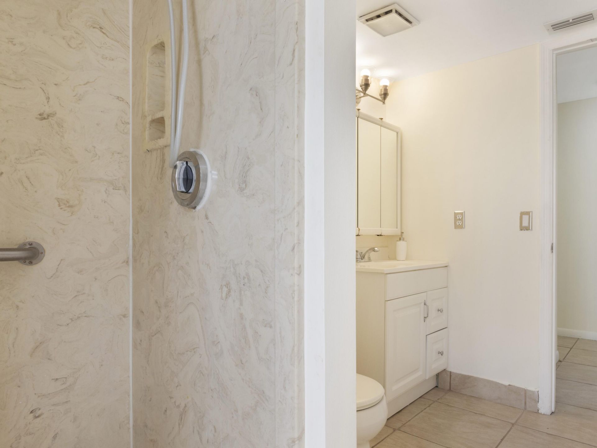 5933 Golden Eagle Circle, Palm Beach Gardens, FL 33418 Photo