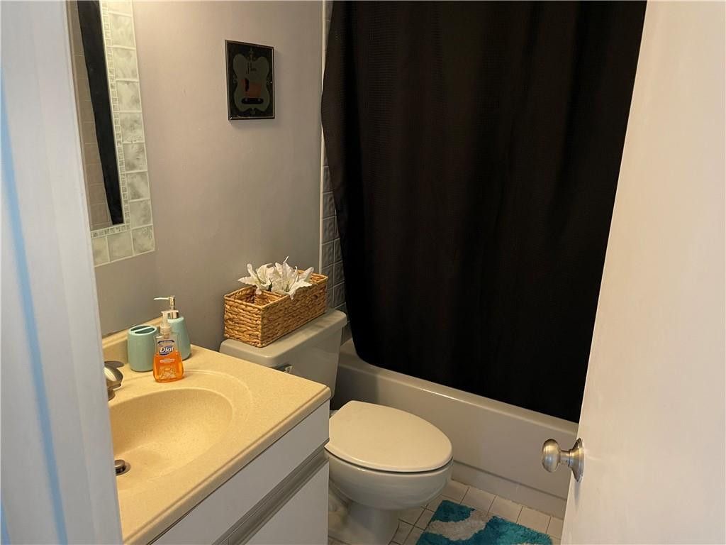 1231 SW 112th Avenue, Pembroke Pines, FL 33025 Photo