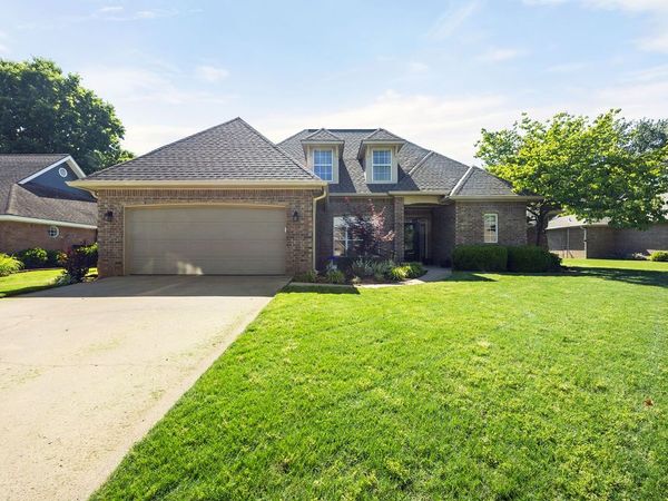 3383 N Southridge Drive , Fayetteville, AR 72703