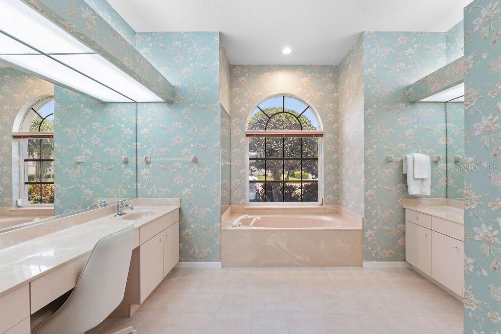 1543 Waterford Drive, Venice, FL 34292 Photo