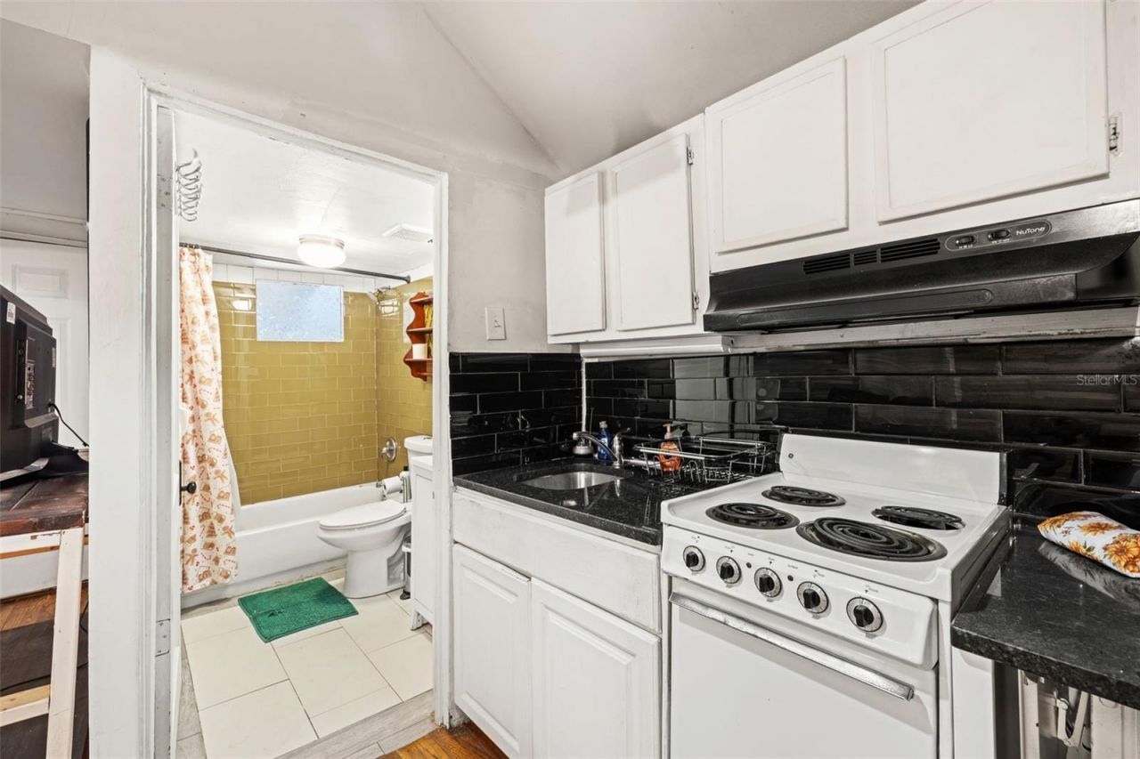 7902 N 12th Street , Tampa, FL 33604 Photo