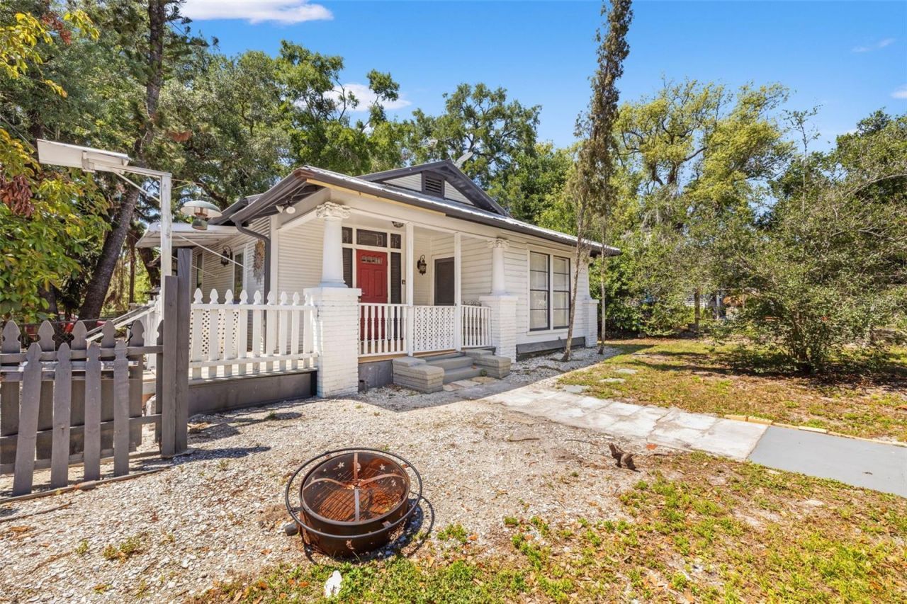 7902 N 12th Street , Tampa, FL 33604 Photo