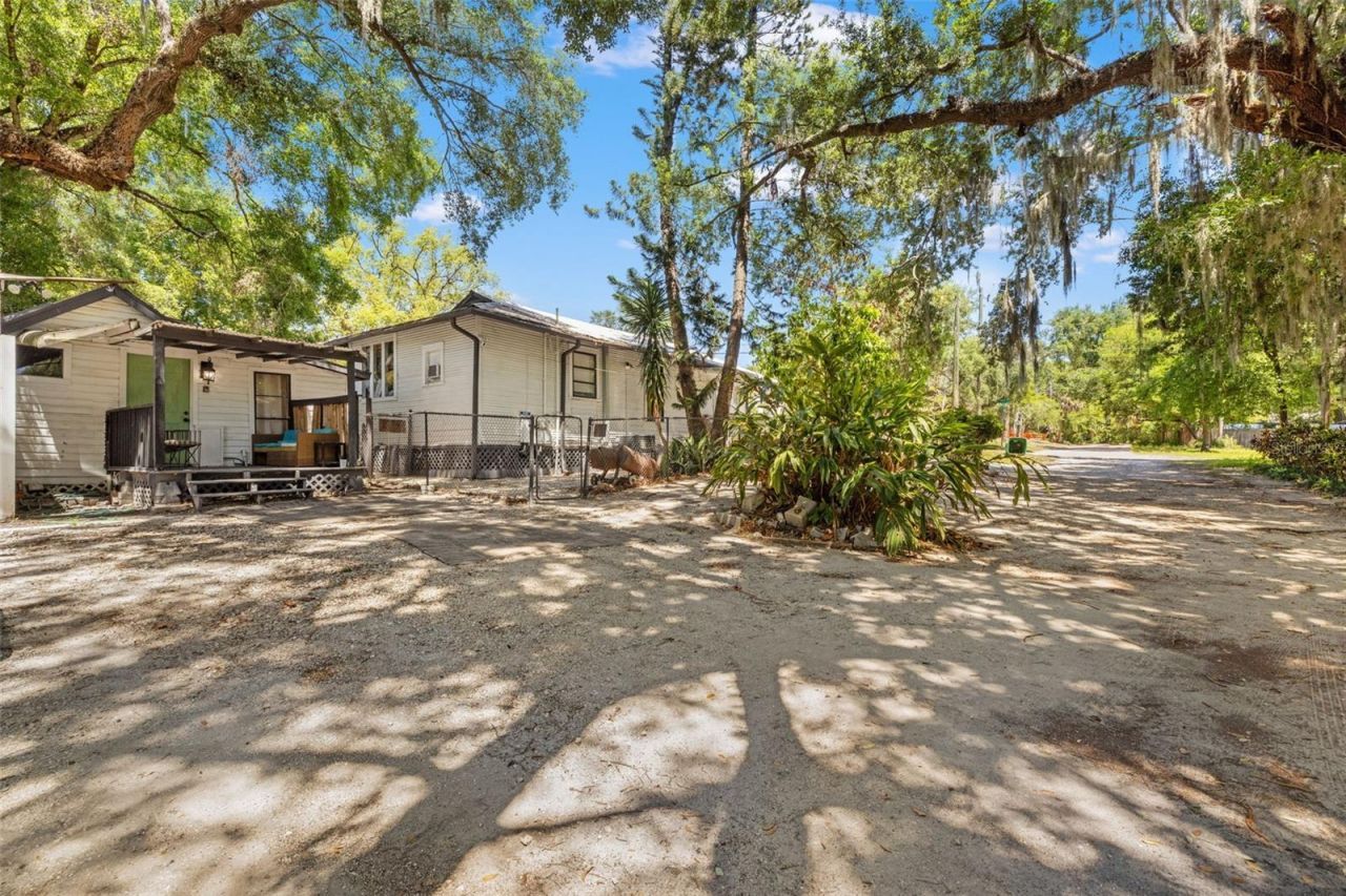7902 N 12th Street , Tampa, FL 33604 Photo