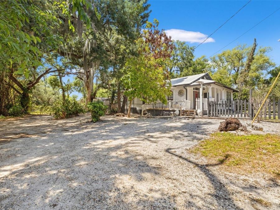 Property Image 43