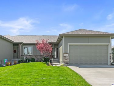 7010 N 154 Street , Bennington, NE 68007