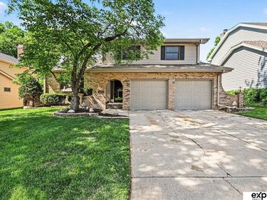 10312 Y Street, Omaha, NE 68127