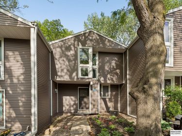 10836 Seward Street , Omaha, NE 68154