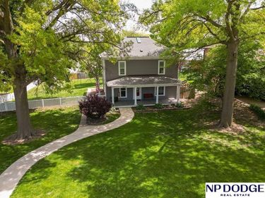812 S 16 Street , Blair, NE 68008