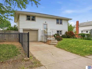 851 W Rose Street , Lincoln, NE 68522