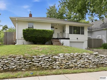 2528 N 62nd Street, Omaha, NE 68104