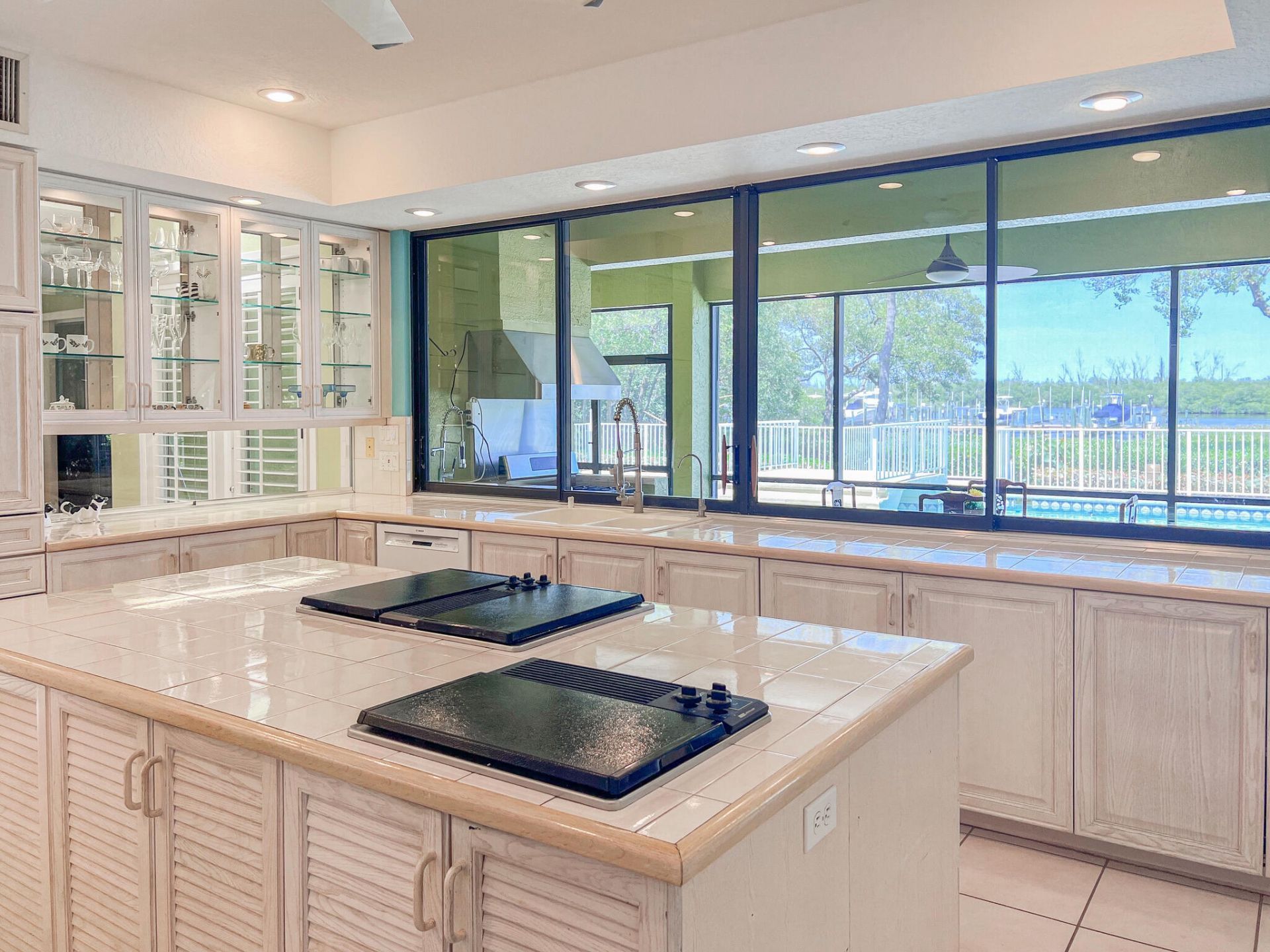 8902 SE Marina Bay Drive, Hobe Sound, FL 33455 Photo