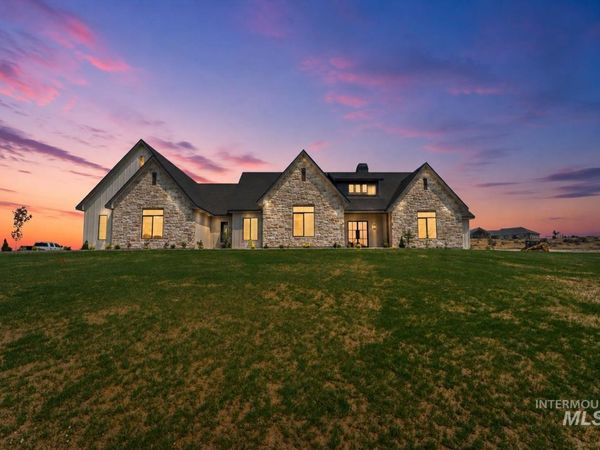 27502 Commerce Comet Way, Caldwell, ID 83607