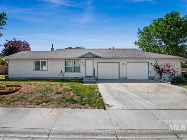 2110/2112 S Juniper St, Nampa, ID 83686